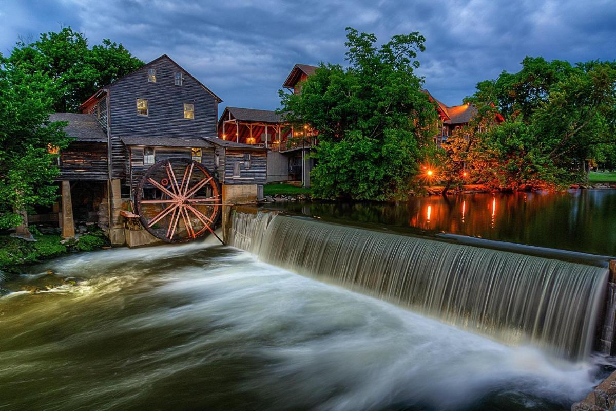 Bear Den, Hot Tub, 1089 Of Free Attraction Tickets For Each Paid Day, Dollywood And More! 塞维尔维尔 外观 照片