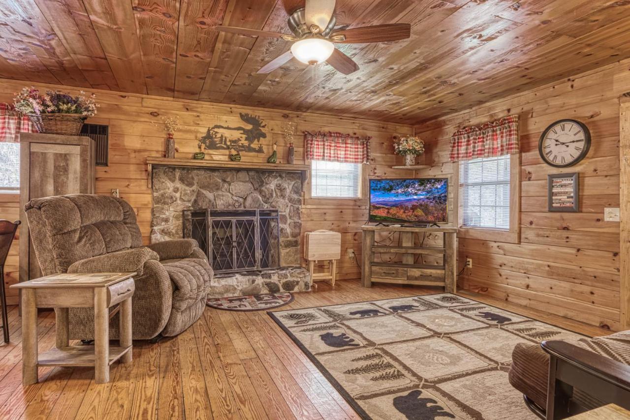 Bear Den, Hot Tub, 1089 Of Free Attraction Tickets For Each Paid Day, Dollywood And More! 塞维尔维尔 外观 照片